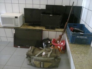 Material apreendido pela PM