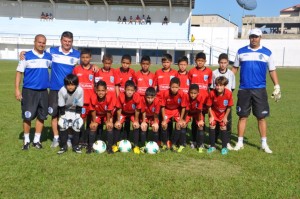 ( O sub-11 goleou com gols de Gabriel (4), Ialan (2), Vitor Bravim e Edgar.