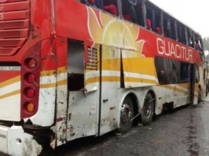 Todos as vítimas estavam dentro do ônibus