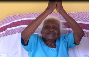 Dona Júlia mais de cem anos e muita vitalidade Foto: TV Vitória