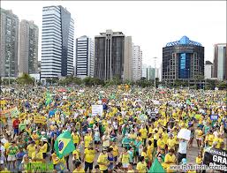 Em todos os estados em que houve protestos anti-Dilma neste domingo, 15