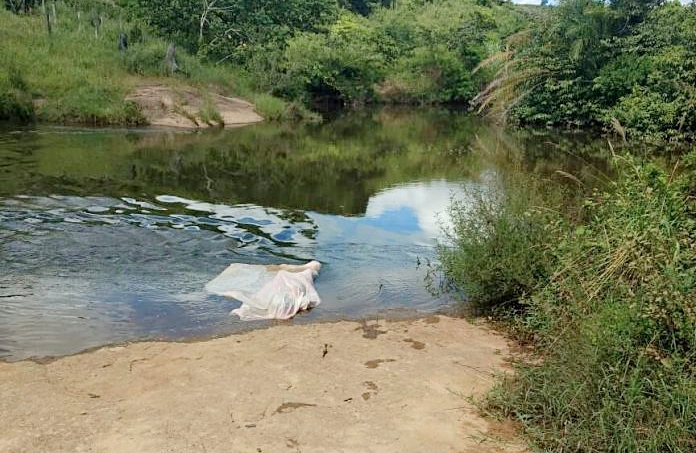 Um homem de 55 anos morreu afogado na tarde de ontem, sábado, dia 17, em um rio que corta a cidade de Vila Pavão.