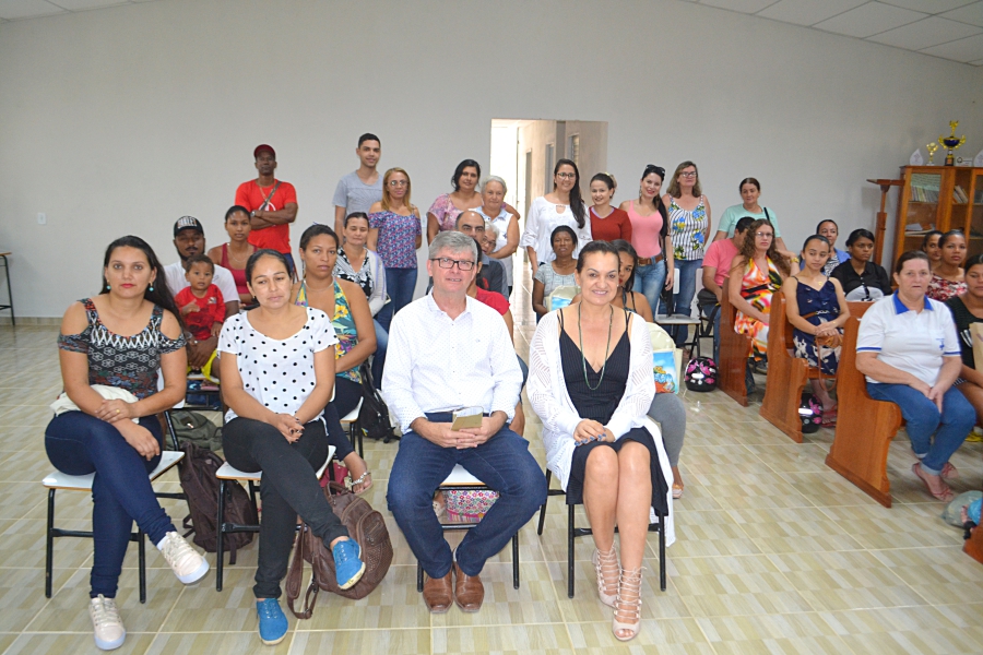 Participaram do evento, o prefeito Irineu Wutke; o secretário municipal de Saúde Cláudio da Cruz de Oliveira; a chefe de gabinete Ingrid wutke da Costa e a equipe de profissionais da secretaria municipal de Saúde.