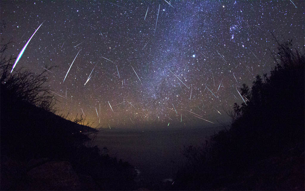 Chuva de meteoros Geminidas 2012 - Kenneth Brandon - Bir Sur - California (1)