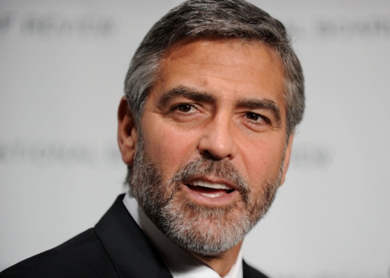 George Clooney dirige e atua em “Caçadores de Artes”