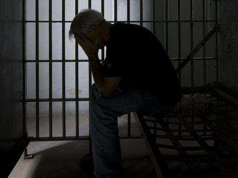 Professor é preso pela PM após tentar matar um homem em Pinheiros