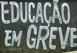 Greve:  professores prometem parar o trânsito na Grande Vitória nesta terça-feira (18)