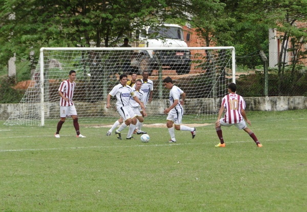 Santos enfrenta  o Nacional de Água Doce no campo do Caraca