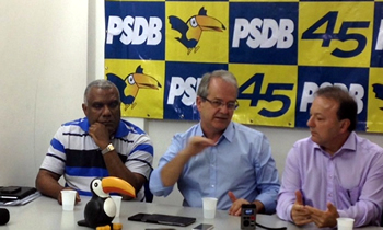 Hartung se alia a PSDB e DEM e fará campanha para Aécio no Estado
