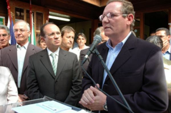 Reviravolta na sucessão estadual. PT decide lançar candidato próprio ao Governo do Estado