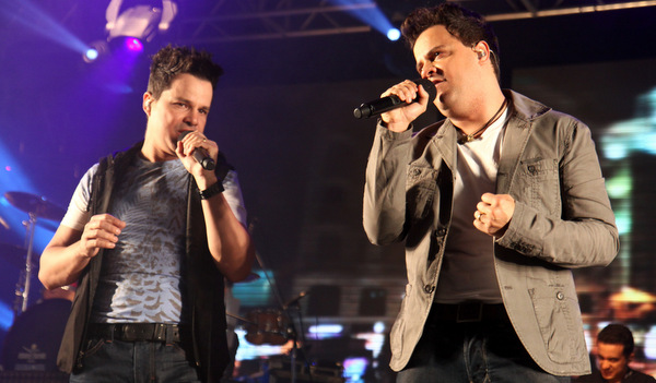 Paralamas do Sucesso, Amado Batista, João Neto e Frederico em  Nova Venécia