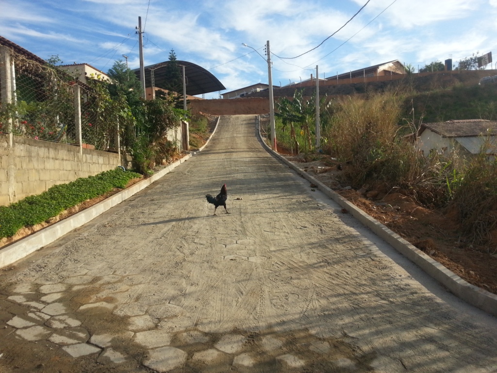 Bairro Nova Munique, um dos mais antigos de Vila Pavão, recebe pavimentação