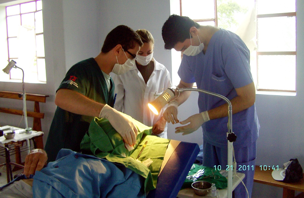 Programa  Dermatológico atende em Vila Pavão neste fim de semana