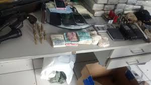 Operação policial no Norte do Estado detém 10 pessoas, drogas, dinheiro e arma