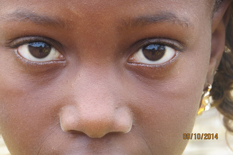 Um dia no dia das crianças na África. Conheça o trabalho dos missionários de Vila Paulista