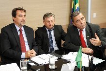 Prefeito Eraldino Jann Tesch confirma em Brasília a construção de duas pontes no interior de Vila Pavão