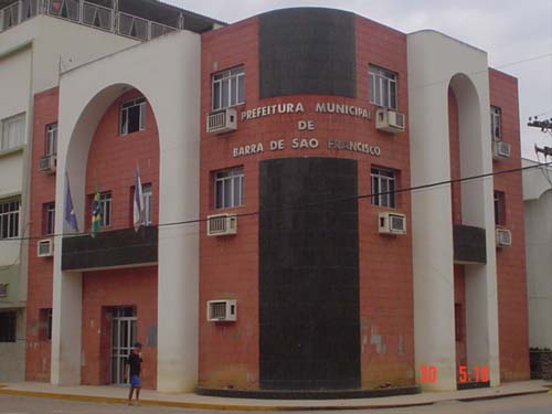 Prefeitura de Barra de São Francisco publica edital para Processo Seletivo para contratação de professores