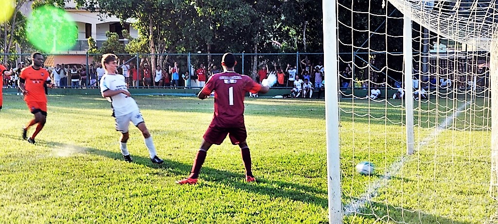 Campeonato Regional Norte/Noroeste. Santos de Vila Pavão estreia com vitória