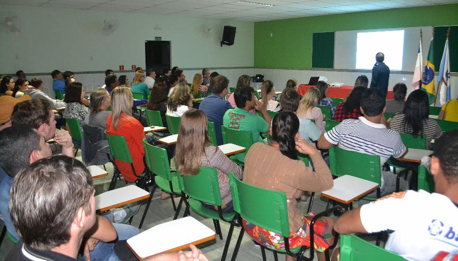 Prefeitura de Vila Pavão cria projeto que concede bônus aos servidores municipais efetivos