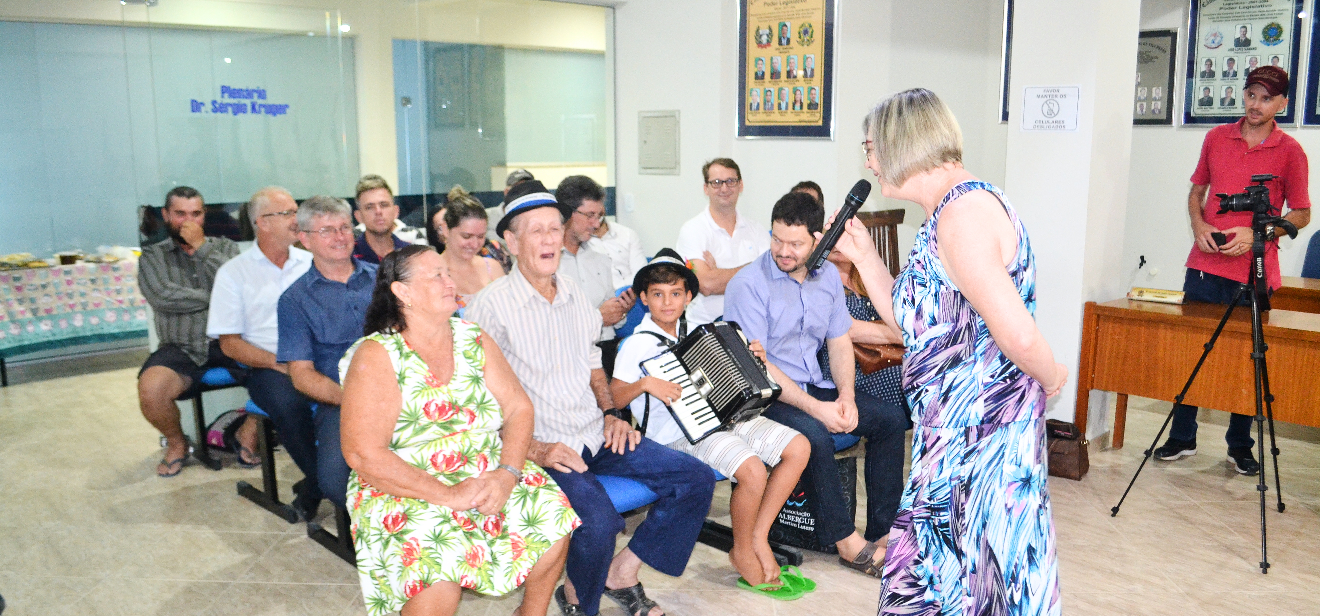Instituto linguístico faz inventário em Vila Pavão para legitimar língua pomerana