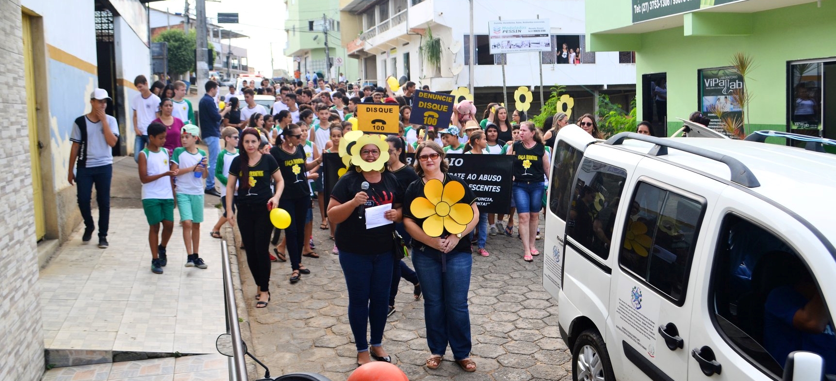 Caminhada do em prol do combate à exploração Sexual de Crianças e Adolescentes mobiliza Vila Pavão