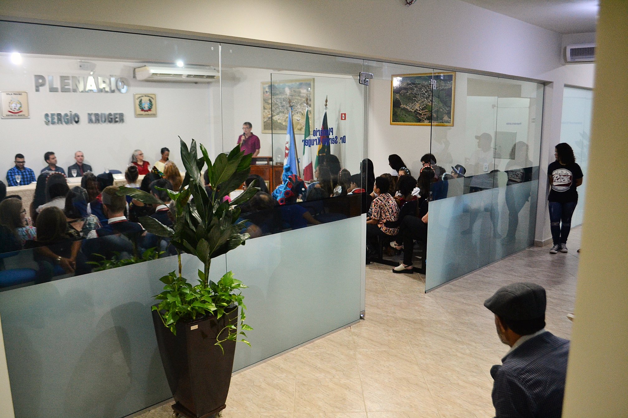 Câmara de Vila Pavão entra em recesso