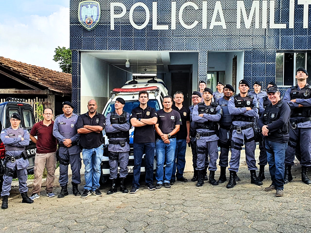 ​Operação Policial deflagrada em Vila Pavão prende acusados de homicídio, tráfico de drogas e assalto à mão armada