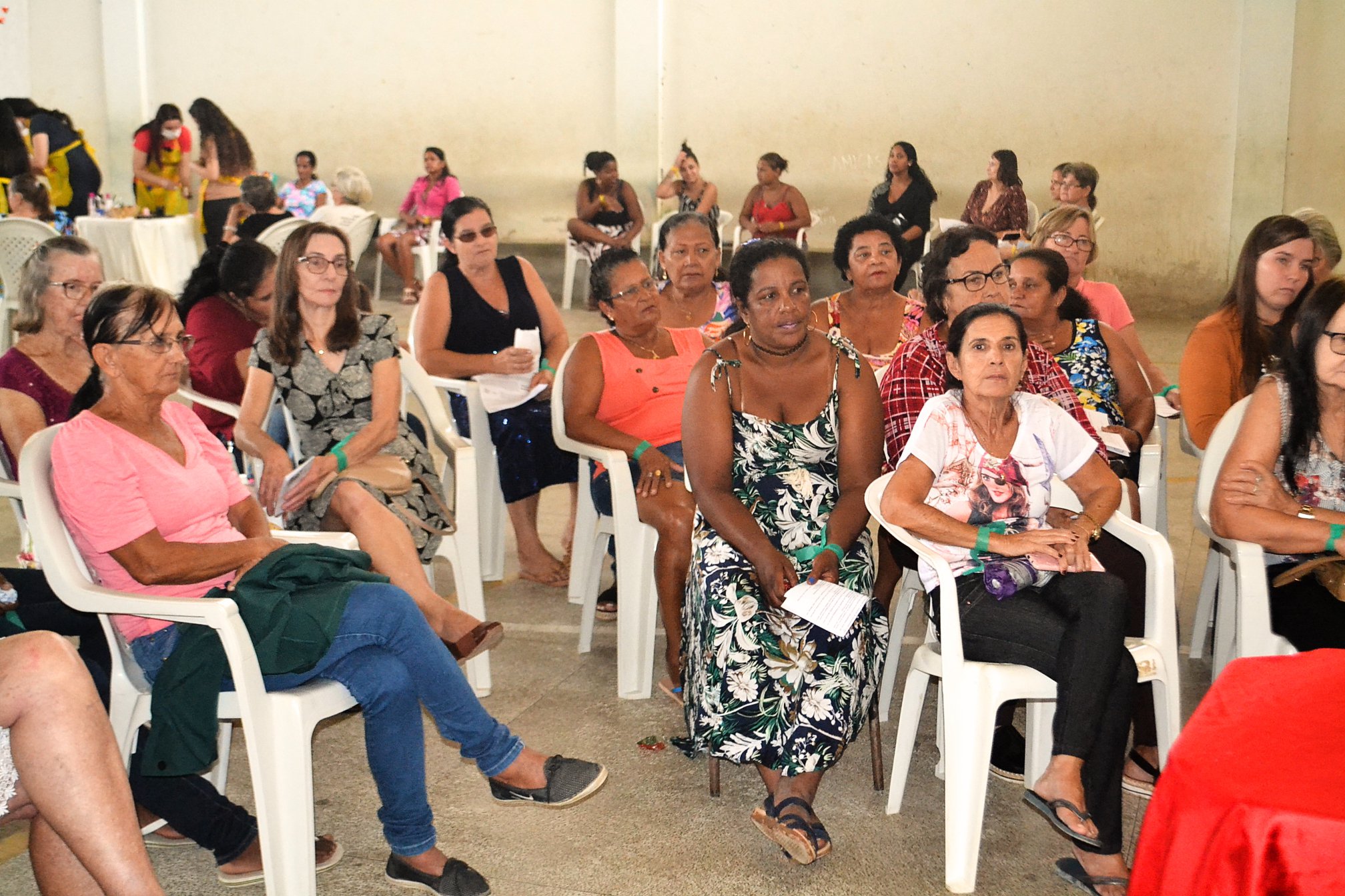 Vila Pavão  promove evento em homenagem ao dia internacional da mulher