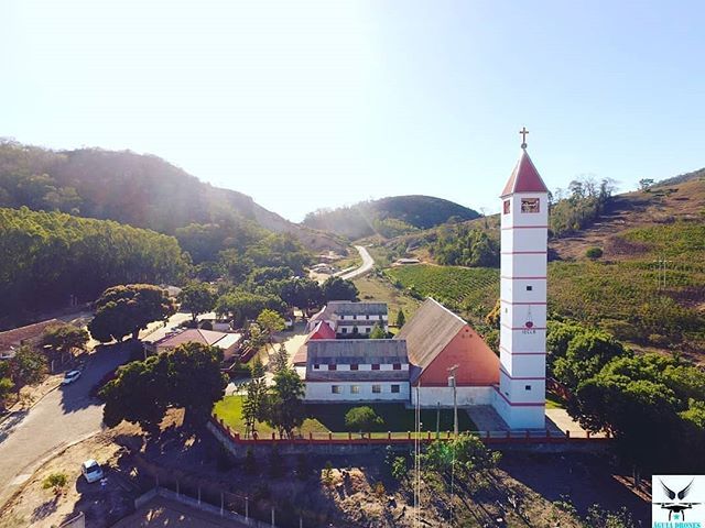 Vila Pavão divulga edital de vagas temporárias para diversos cargos