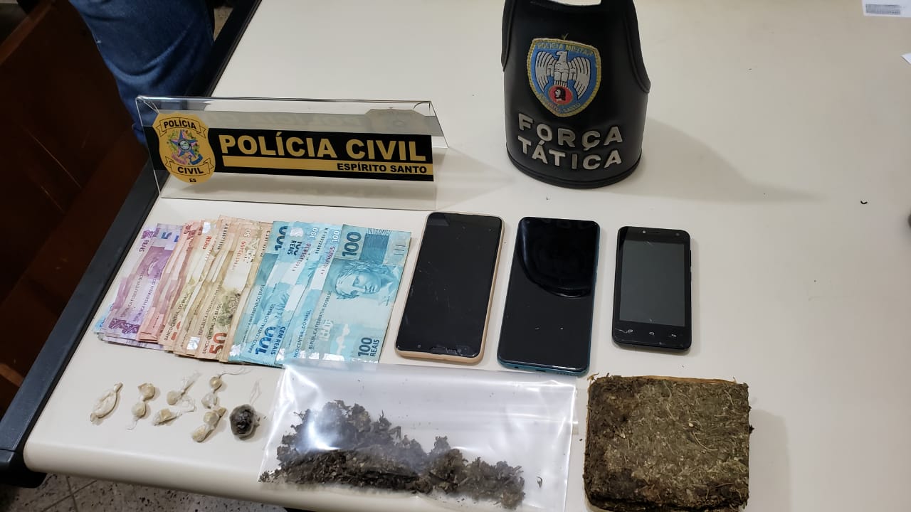 Operação conjunta da PM/PC em Vila Pavão apreende drogas e quatro envolvidos com o tráfico