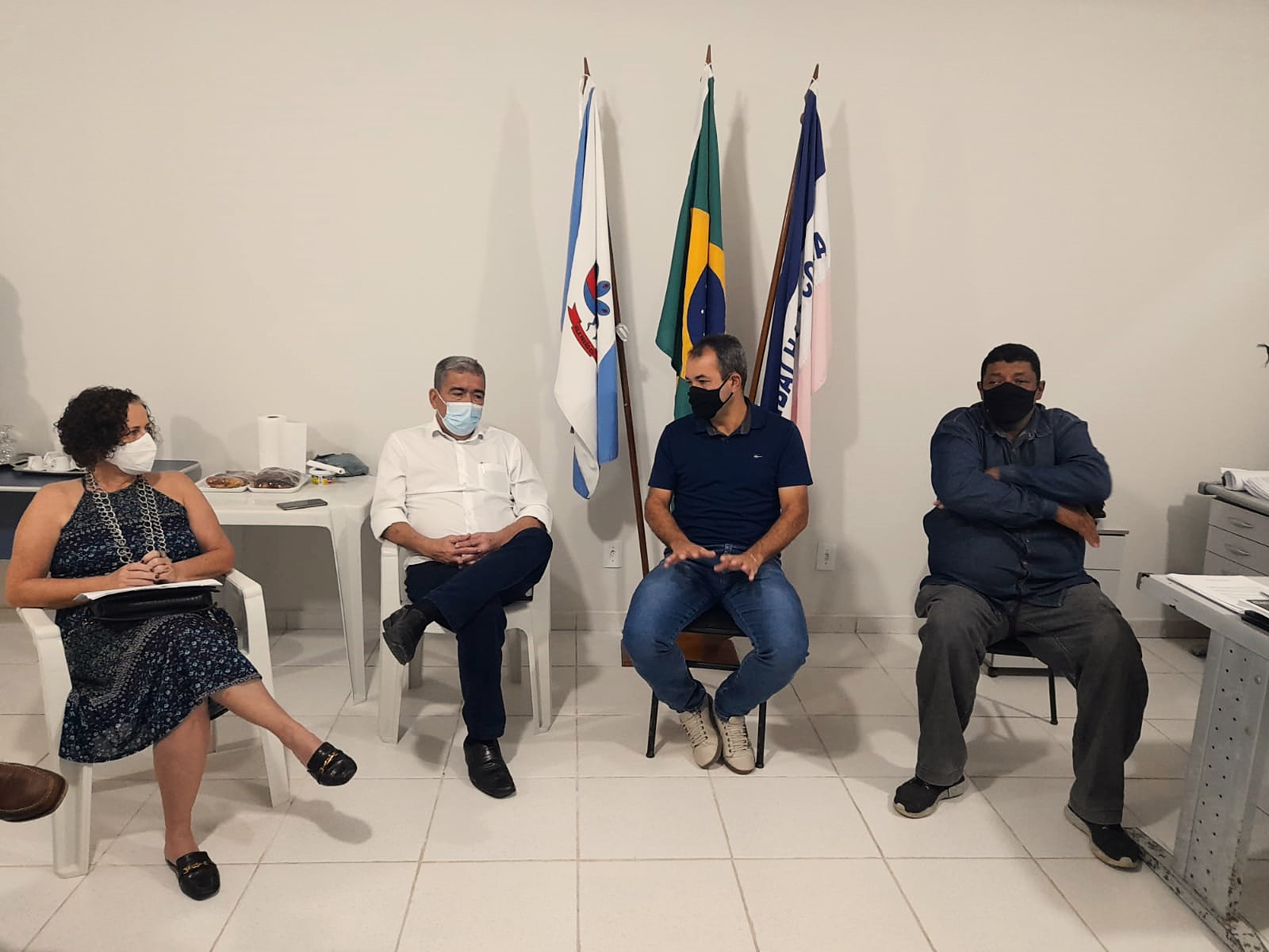 Bolinha se reúne com o secretário de estado Marcus Vicente para tratar de pautas importantes para Vila Pavão