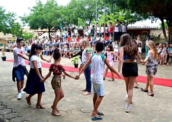 Volta às aulas será presencial e sem rodízio nas escolas do ES