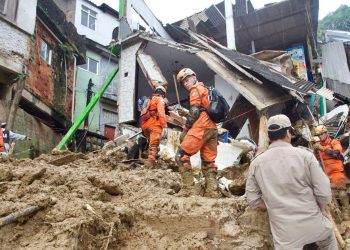 Petrópolis: sobe para 104 o número de mortos pelo temporal