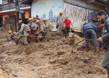 Temporal em Petrópolis (RJ) deixa pelo menos 34 mortos e 80 casas atingidas
