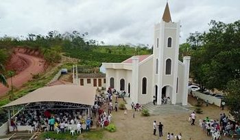 Audácia: ladrão volta à Igreja de Santa Rosa do Limão no dia seguinte e completa o furto