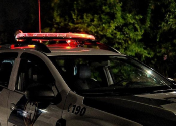 Casal é assassinado a tiros no interior de Vila Pavão
