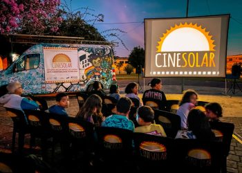 Cinema ao ar livre: CineSesc Solar Itinerante chega a Vila Pavão no próximo domingo (18)
