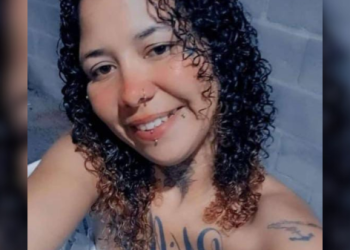 Mulher é morta a tiros na presença do companheiro em Vila Valério