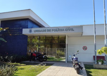 Pai é preso suspeito de estuprar e engravidar filha no ES