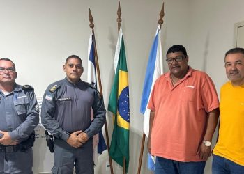 Comandantes da PM se reúnem com prefeito e secretário para discutir segurança pública em Vila Pavão