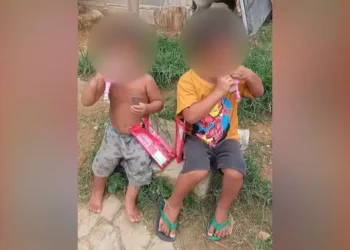 Crianças de 2 e 4 são abandonadas na noite de Ano-Novo no litoral do Espírito Santo