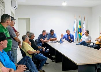 Deputado Da Vitória visita Vila Pavão e anuncia novos recursos para o município