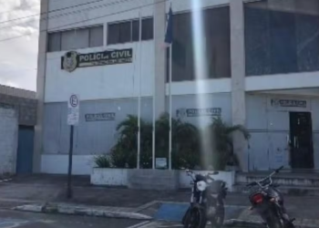 Pai é preso por sequestrar, estuprar e engravidar a própria filha que mantinha em cárcere desde os 9 anos