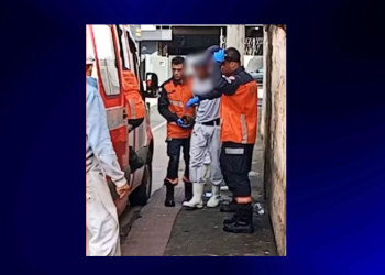 Açougueiro tem mão sugada e triturada por máquina de moer carne em supermercado