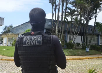 Adolescente de 16 anos apreendida após matar primo a facada
