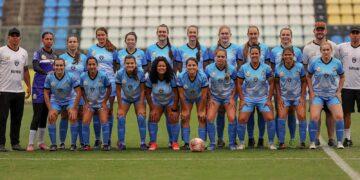 Seleção feminina de Vila Pavão vence Cariacica por 2 a 0 no Kleber Andrade e garante bronze na Copa Sesport 2026