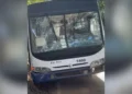 Ônibus escolar bate em carreta e deixa 12 crianças feridas em Pancas