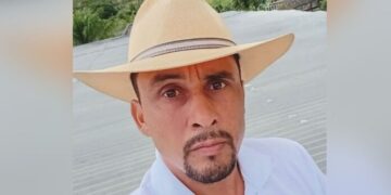 Homem morre esmagado por tronco de manga no interior do ES