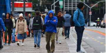 Frente fria chega ao ES nesta segunda-feira (13) com chuva rápida e queda nas temperaturas