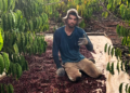 Vídeo | Trabalhador rural viraliza após colher quase 50 sacas de café em um único dia no Espírito Santo